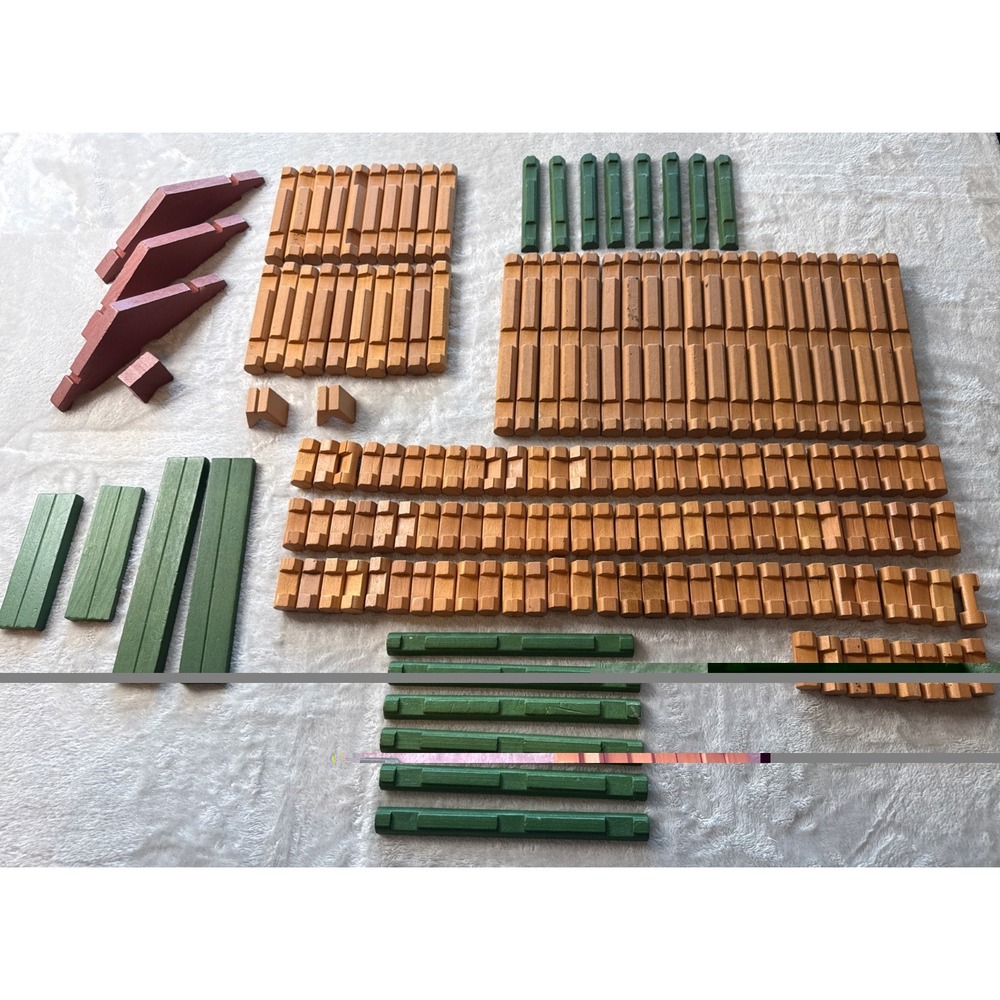 Vintage Wood Toy Building Logs Lot 162 Pcs Lincoln Logs Style Roofs Gables Set